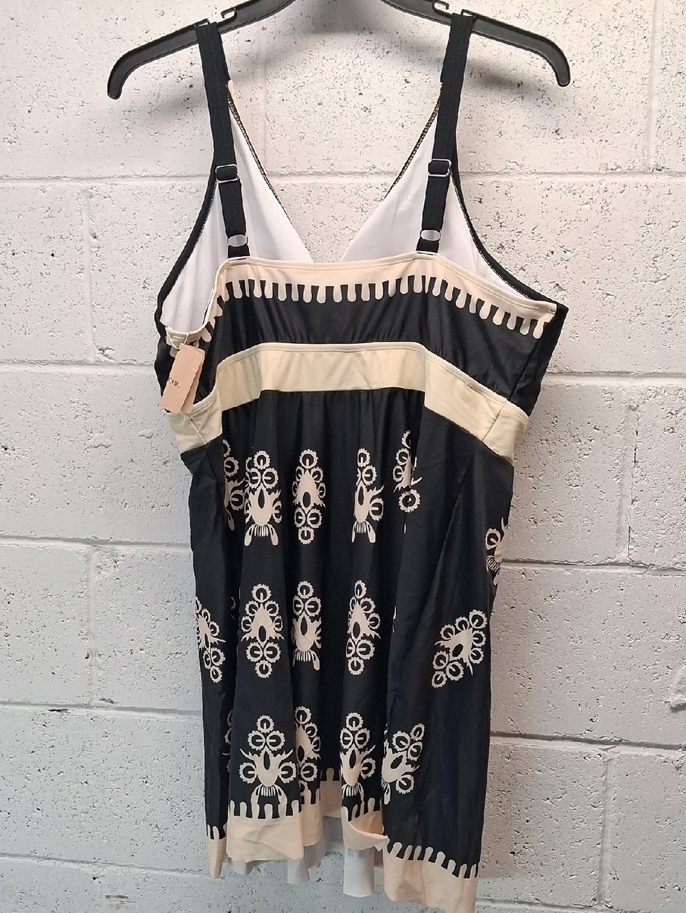 NWT Womens Plus Size BloomChic 2 Pc. Swimsuit Size 22-24 - Picture 4 of 6